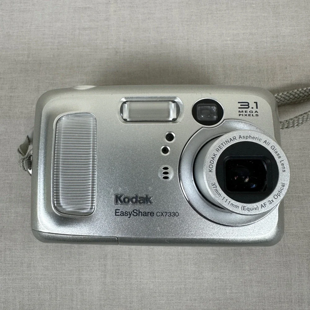 Kodak EasyShare CX7330 Digital Camera Silver 3.1MP 3x Optical Zoom
